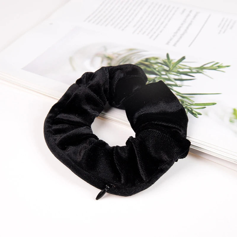 Scrunchie med dragkedja