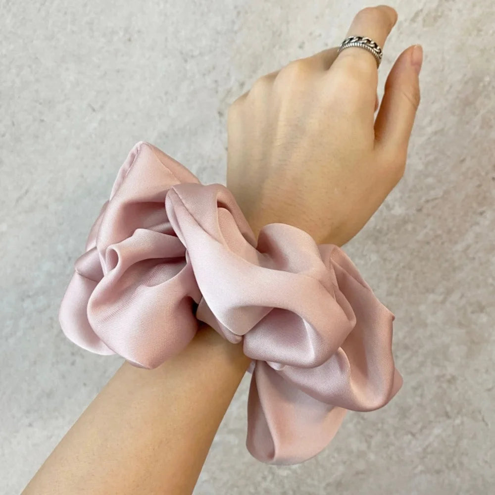 Oversized Silke Scrunchies