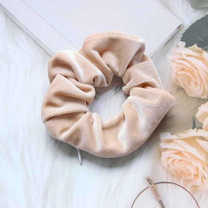 Scrunchie with zipper