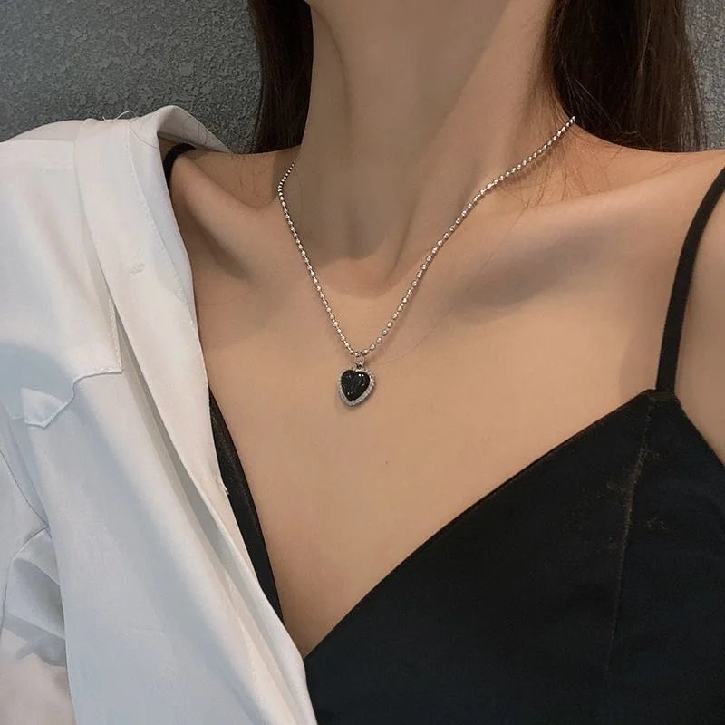 Clavicle - Necklace